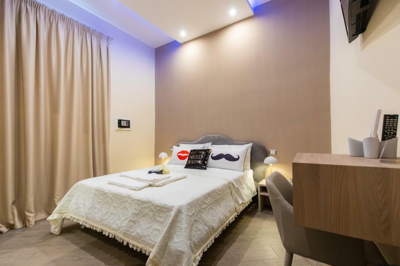 B&B Napoli Holidays מראה חיצוני תמונה