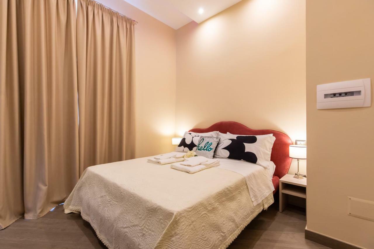 B&B Napoli Holidays מראה חיצוני תמונה